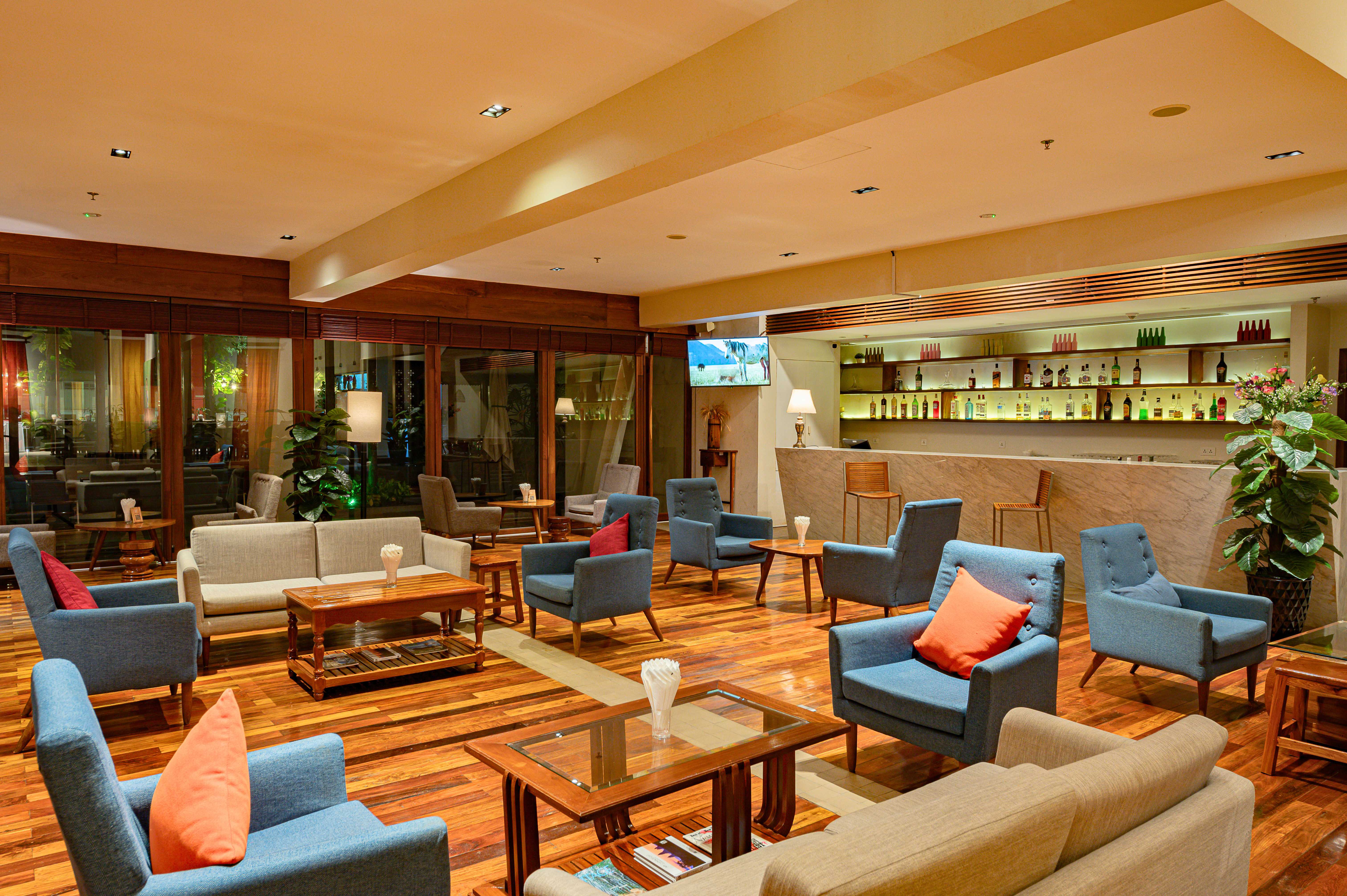 The White Lounge